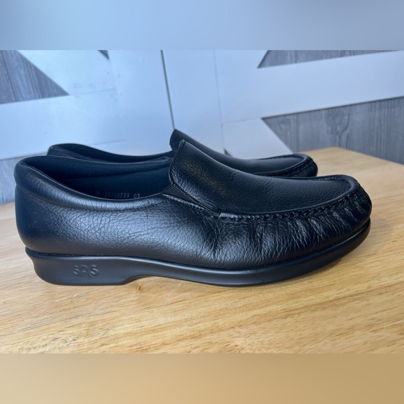 043. NEW SAS Twin Slip On Loafer Black 10.5M - Picture 2 of 9